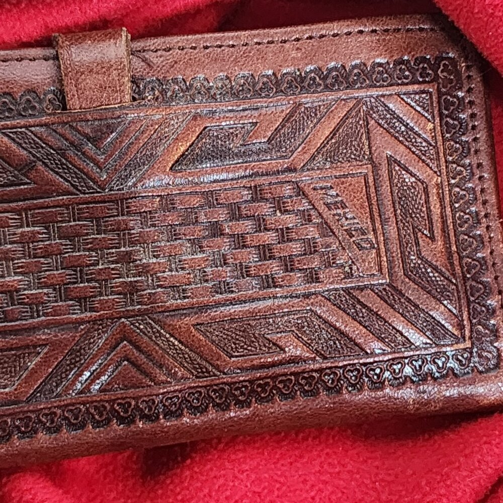 Genuine Handmade Hair-on-Hide Leather Hand Tooled from Mexico Picture Wallet - Picture 9 of 16